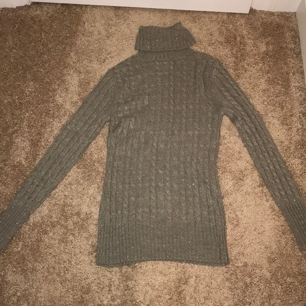 NY&C sweater barely worn